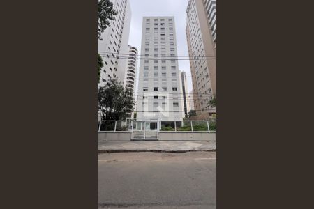 Apartamento à venda com 210m², 4 quartos e 2 vagasFachada