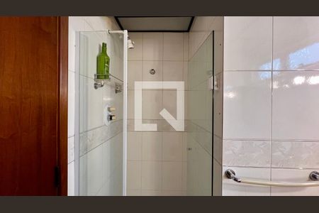 Apartamento à venda com 210m², 4 quartos e 2 vagasBanheiro da Suíte 2