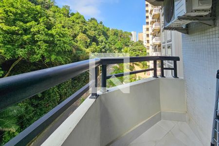 Apartamento para alugar com 100m², 4 quartos e 2 vagas Apartamento para alugar com 100m², 4 quartos e 2 vagasVaranda