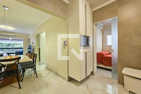 Apartamento para alugar com 100m², 4 quartos e 2 vagas Apartamento para alugar com 100m², 4 quartos e 2 vagasCozinha
