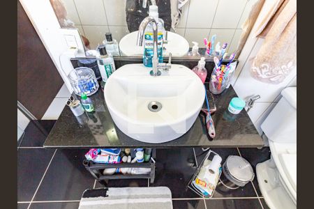 Casa à venda com 160m², 3 quartos e 1 vagaBanheiro da Suíte 2