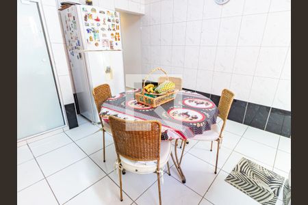 Casa à venda com 160m², 3 quartos e 1 vagaCozinha