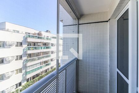 Apartamento à venda com 126m², 3 quartos e 1 vagaSuíte 1 - Varanda