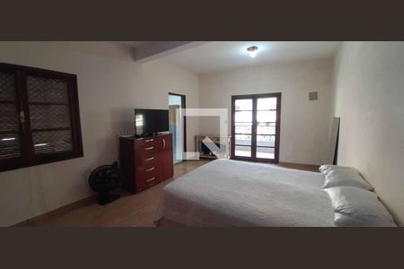 Suíte de casa para alugar com 4 quartos, 253m² em Conceicao, Osasco