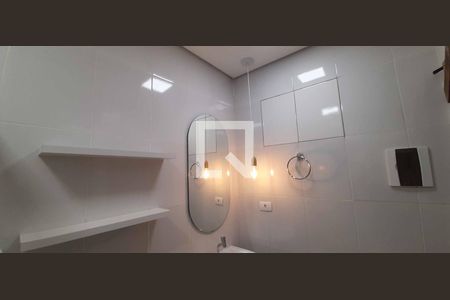 Casa para alugar com 253m², 4 quartos e 2 vagas Casa para alugar com 253m², 4 quartos e 2 vagasBanheiro