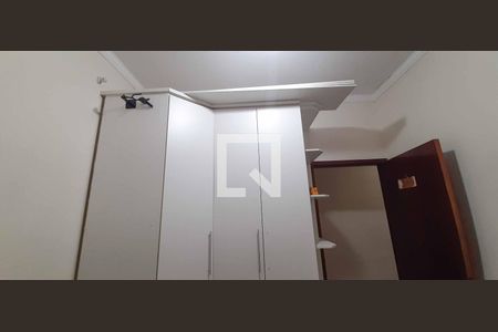 Casa para alugar com 253m², 4 quartos e 2 vagas Casa para alugar com 253m², 4 quartos e 2 vagasQuarto 1