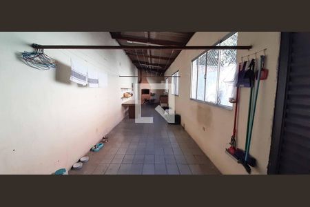 Casa para alugar com 253m², 4 quartos e 2 vagas Casa para alugar com 253m², 4 quartos e 2 vagasEspaço Gourmet