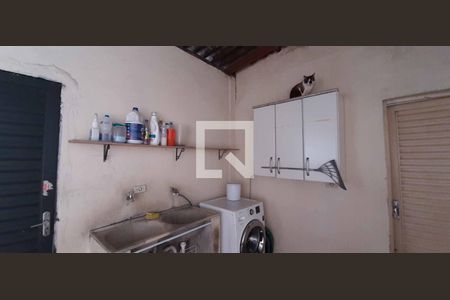 Casa para alugar com 253m², 4 quartos e 2 vagas Casa para alugar com 253m², 4 quartos e 2 vagasÁrea de Serviço
