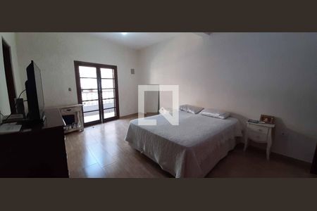 Suíte de casa para alugar com 4 quartos, 253m² em Conceicao, Osasco