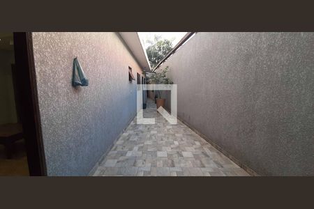 Casa para alugar com 253m², 4 quartos e 2 vagas Casa para alugar com 253m², 4 quartos e 2 vagasQuintal