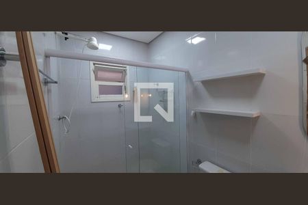 Casa para alugar com 253m², 4 quartos e 2 vagas Casa para alugar com 253m², 4 quartos e 2 vagasBanheiro
