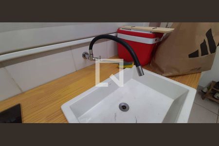 Casa para alugar com 253m², 4 quartos e 2 vagas Casa para alugar com 253m², 4 quartos e 2 vagasCozinha