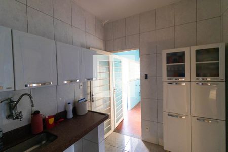 Casa à venda com 100m², 4 quartos e 3 vagasCozinha