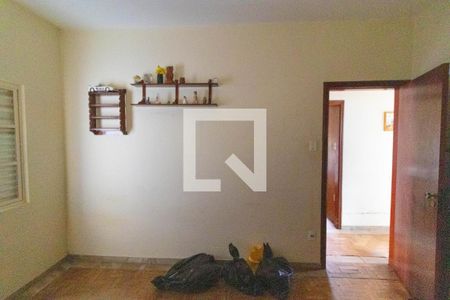 Casa à venda com 100m², 4 quartos e 3 vagasQuarto 03