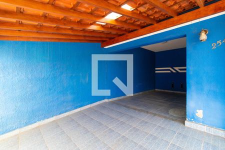 Casa à venda com 100m², 4 quartos e 3 vagasGaragem