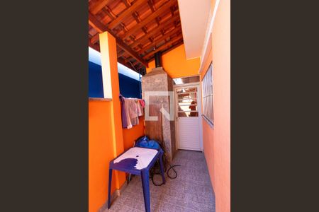 Casa à venda com 100m², 4 quartos e 3 vagasQuintal da Casa 02