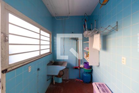 Casa à venda com 100m², 4 quartos e 3 vagasÁrea de Serviço