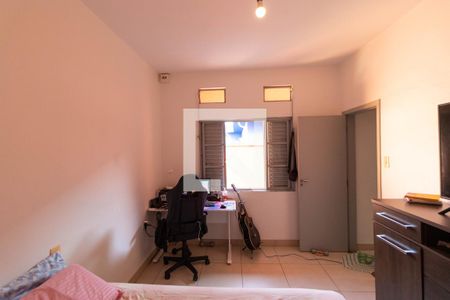 Casa à venda com 100m², 4 quartos e 3 vagasQuarto da Casa 02