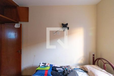 Casa à venda com 100m², 4 quartos e 3 vagasQuarto 01