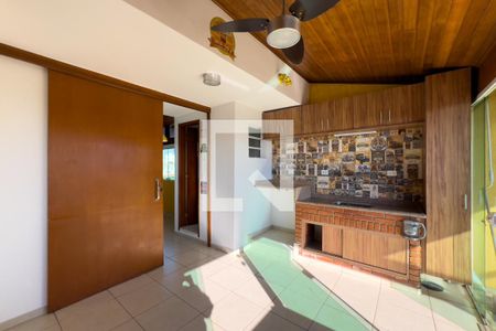 Casa de condomínio à venda com 176m², 3 quartos e 3 vagas Casa de condomínio à venda com 176m², 3 quartos e 3 vagasTerraço