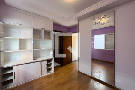 Casa de condomínio à venda com 176m², 3 quartos e 3 vagas Casa de condomínio à venda com 176m², 3 quartos e 3 vagasQuarto 2