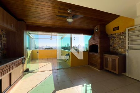 Casa de condomínio à venda com 176m², 3 quartos e 3 vagas Casa de condomínio à venda com 176m², 3 quartos e 3 vagasTerraço