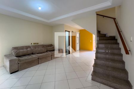 Sala de casa de condomínio à venda com 3 quartos, 176m² em Cambuci, São Paulo