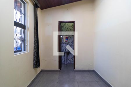 Casa à venda com 162m², 3 quartos e 2 vagasEscritório