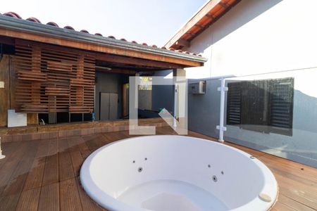 Casa à venda com 162m², 3 quartos e 2 vagasHidromassagem