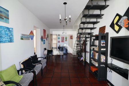Sala de apartamento para alugar com 3 quartos, 176m² em Pitangueiras, Guarujá