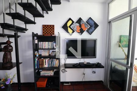 Sala de apartamento para alugar com 3 quartos, 176m² em Pitangueiras, Guarujá