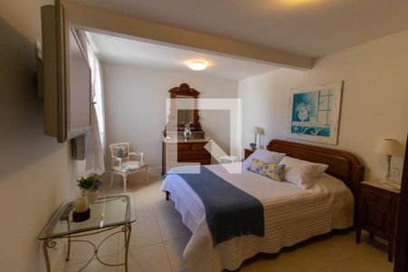 Casa de condomínio à venda com 600m², 5 quartos e 2 vagas