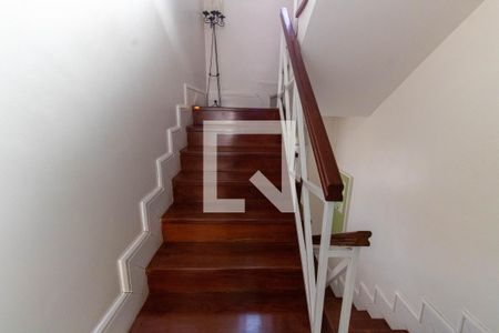 Casa de condomínio à venda com 600m², 5 quartos e 2 vagas