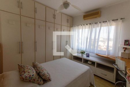 Casa de condomínio à venda com 600m², 5 quartos e 2 vagas