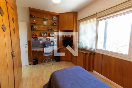 Casa de condomínio à venda com 600m², 5 quartos e 2 vagas