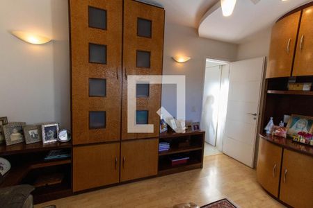 Casa de condomínio à venda com 600m², 5 quartos e 2 vagas