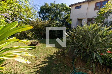 Casa de condomínio à venda com 600m², 5 quartos e 2 vagas