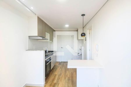 Sala/Cozinha de apartamento para alugar com 1 quarto, 28m² em Vila Ema, São Paulo
