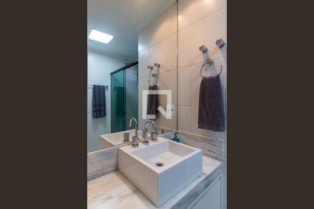 Apartamento à venda com 185m², 3 quartos e 3 vagasBanheiro