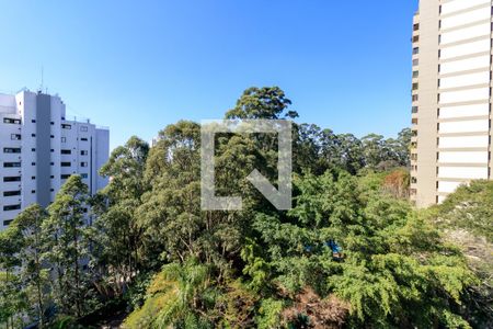 Apartamento à venda com 185m², 3 quartos e 3 vagasSuíte varanda vista