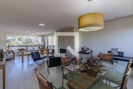 Sala de apartamento à venda com 3 quartos, 185m² em Vila Suzana, São Paulo