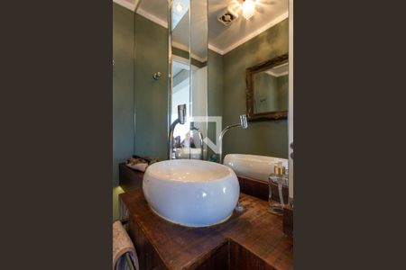 Apartamento à venda com 185m², 3 quartos e 3 vagasLavabo