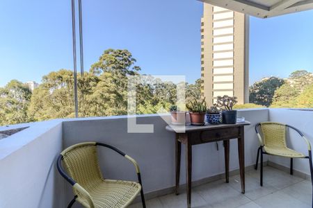 Apartamento à venda com 185m², 3 quartos e 3 vagasSuíte varanda