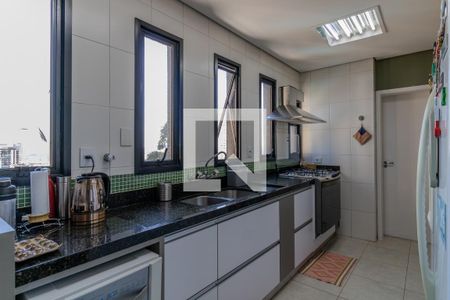 Apartamento à venda com 185m², 3 quartos e 3 vagasCozinha