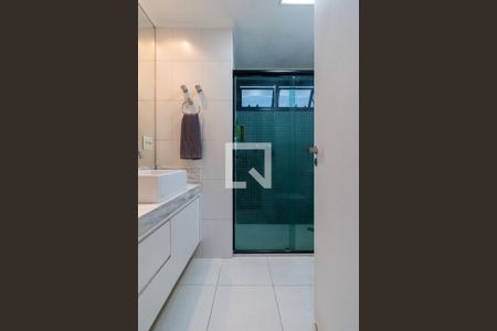 Apartamento à venda com 185m², 3 quartos e 3 vagasBanheiro