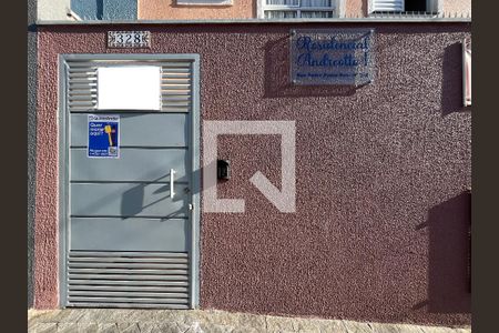 Apartamento para alugar com 42m², 2 quartos e sem vagaPlaquinha