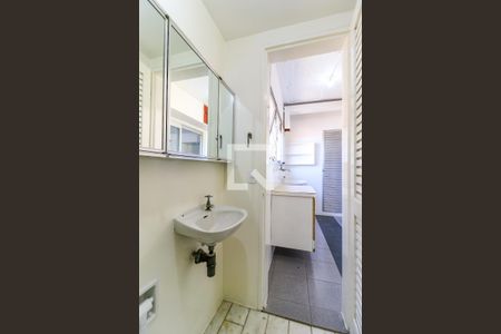 Apartamento à venda com 120m², 2 quartos e 1 vagaBanheiro de Serviço