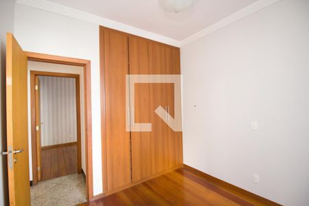 Apartamento para alugar com 156m², 3 quartos e 2 vagasQuarto 2