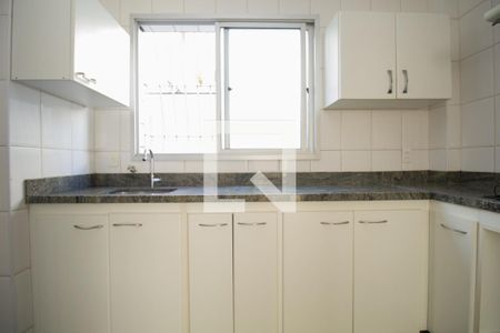 Apartamento para alugar com 156m², 3 quartos e 2 vagasCozinha