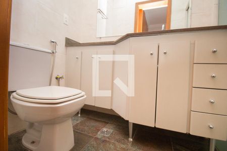 Apartamento para alugar com 156m², 3 quartos e 2 vagasBanheiro da Suíte